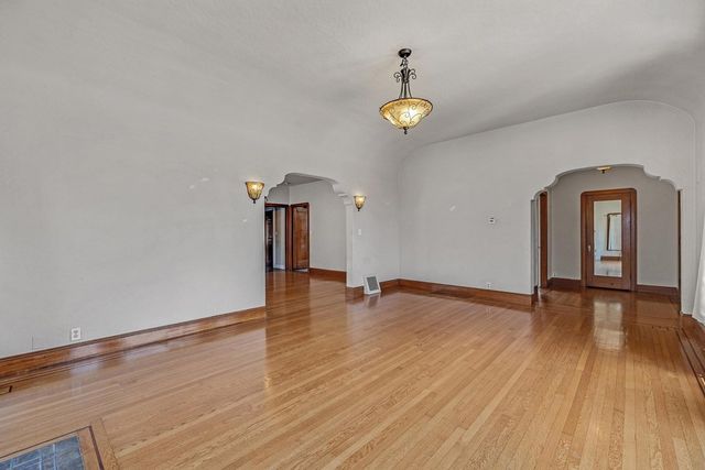 540 57th St., Oakland, CA 94609