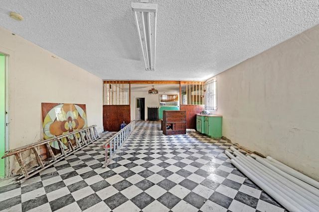 540 57th St., Oakland, CA 94609