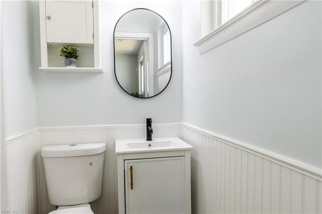 1914 Parkview AVE, Norfolk, VA 23503