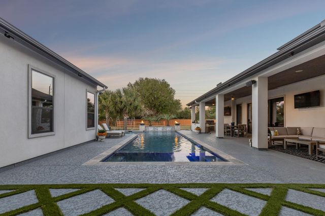 8626 Woods Hollow Trail, Fulshear, TX 77406