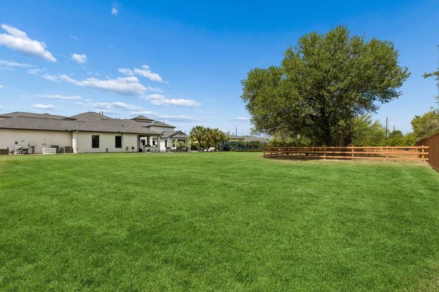 8626 Woods Hollow Trail, Fulshear, TX 77406