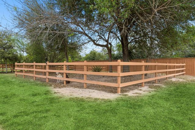 8626 Woods Hollow Trail, Fulshear, TX 77406