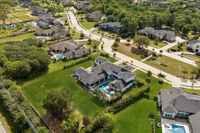 8626 Woods Hollow Trail, Fulshear, TX 77406