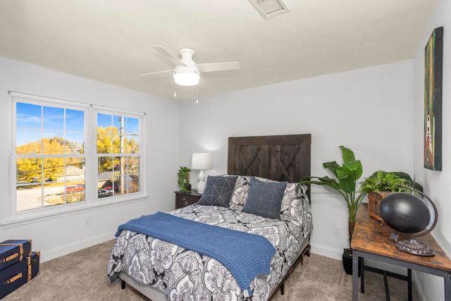 1157 Jacksons View Rd, Hermitage, TN 37076