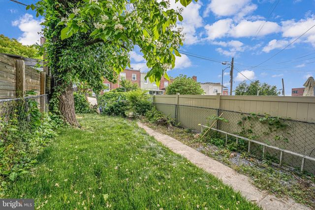 1621 LYMAN PL NE, Washington, DC 20002