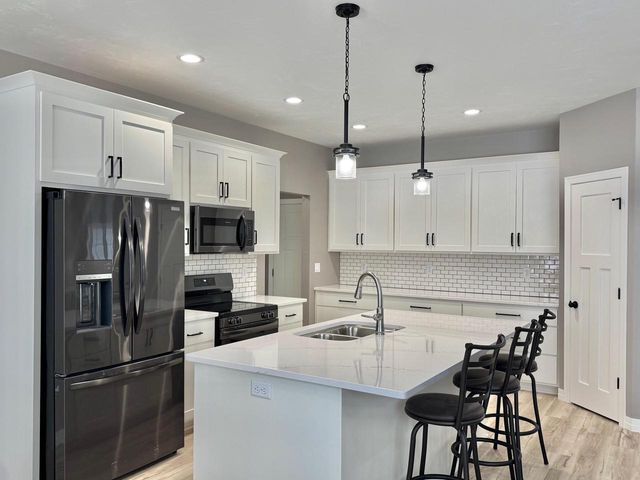 3124 TOAD ISLAND TRAIL, De Pere, WI 54115