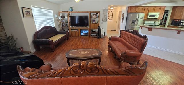 9562 Cambria Court, Phelan, CA 92371