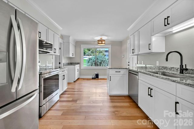 123 Turley Falls Road, Hendersonville, NC 28739