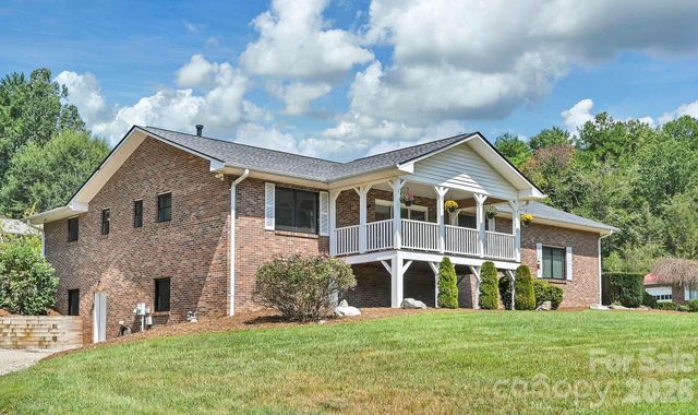 123 Turley Falls Road, Hendersonville, NC 28739
