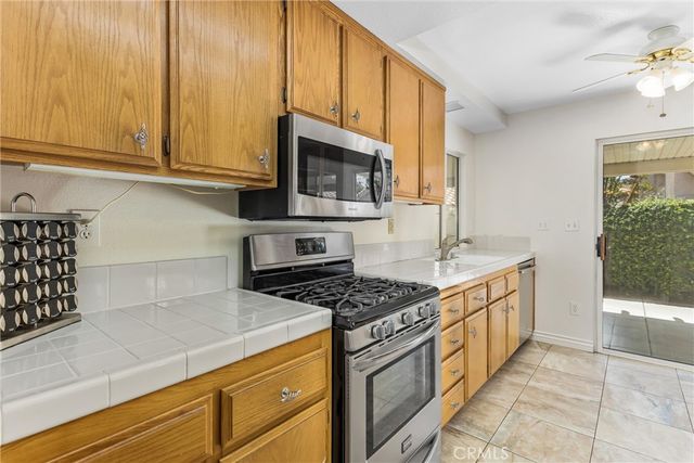 5904 Warwick Hills, Banning, CA 92220