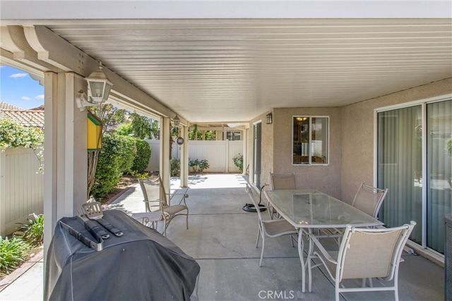 5904 Warwick Hills, Banning, CA 92220