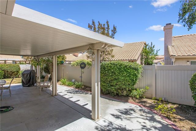 5904 Warwick Hills, Banning, CA 92220