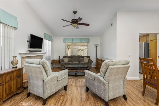 5904 Warwick Hills, Banning, CA 92220