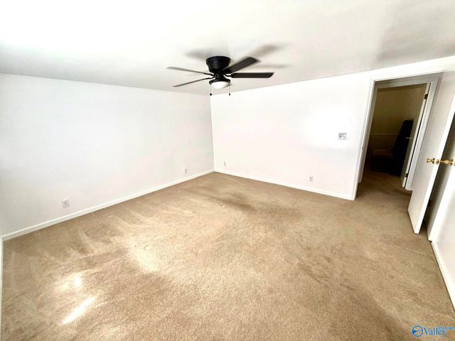 155 Regal Row, Gadsden, AL 35904