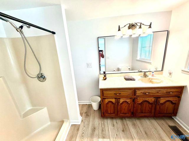 155 Regal Row, Gadsden, AL 35904