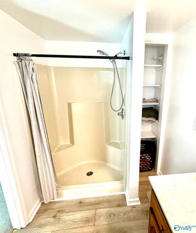 155 Regal Row, Gadsden, AL 35904