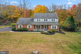45 SPRINGS DR, Doylestown, PA 18901