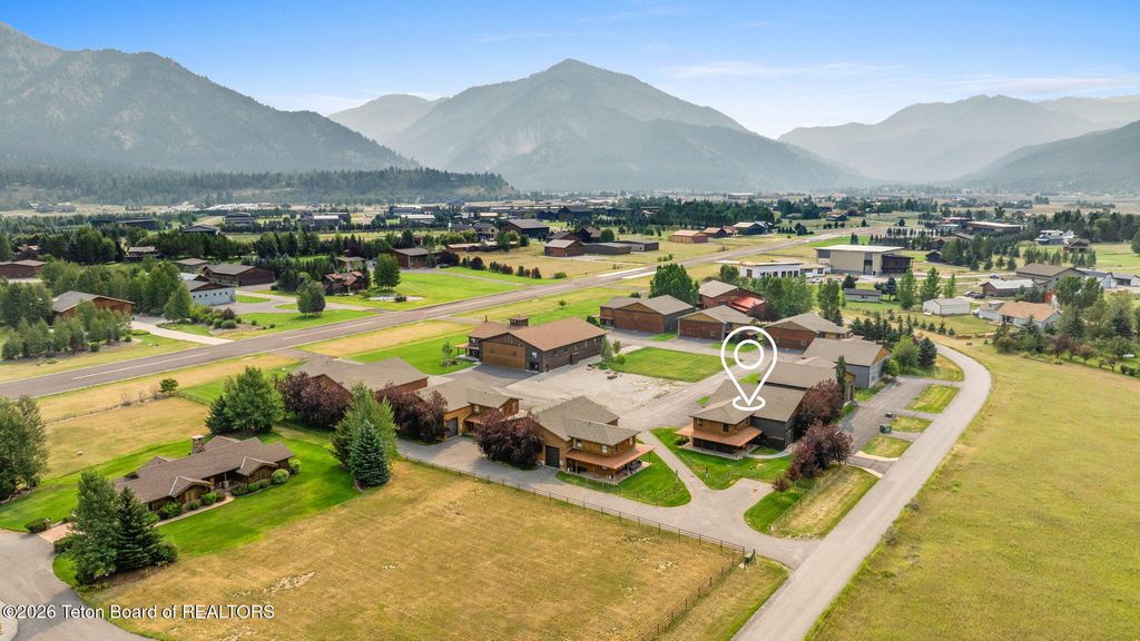 322 AIRPORT Drive 6, Alpine, WY 83128 photo 1