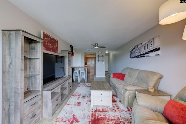 619 King Street 710, Columbia, SC 29205