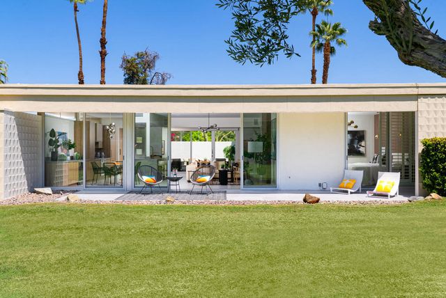 172 Desert Lakes Drive, Palm Springs, CA 92264