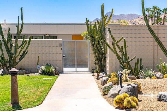 172 Desert Lakes Drive, Palm Springs, CA 92264