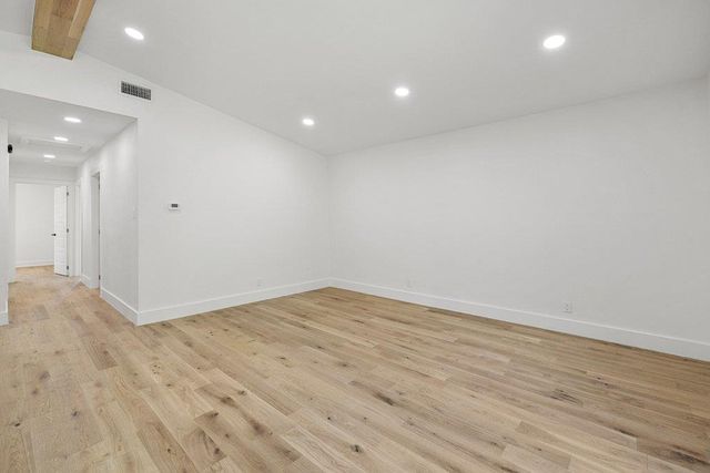 8304 Millway DR, Austin, TX 78757