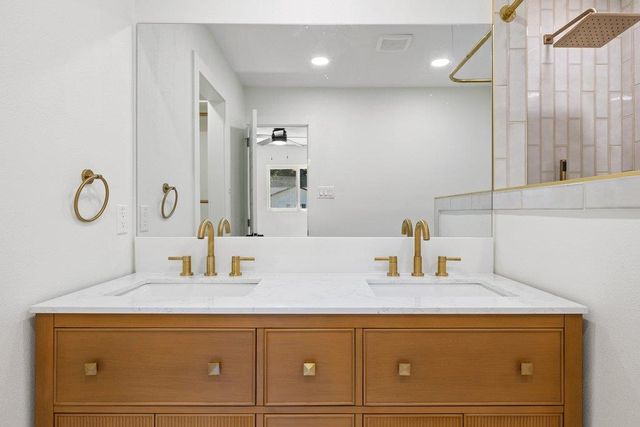 8304 Millway DR, Austin, TX 78757