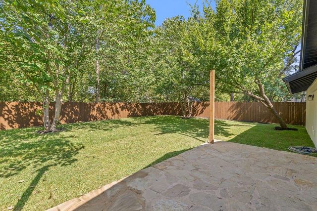 8304 Millway DR, Austin, TX 78757