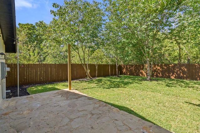 8304 Millway DR, Austin, TX 78757