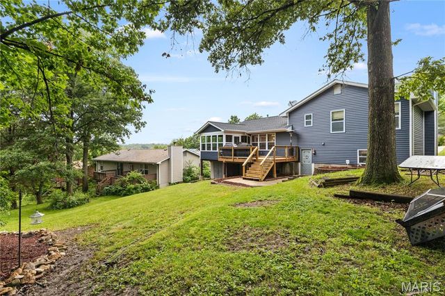 818 Sheraton Lane, Herculaneum, MO 63048