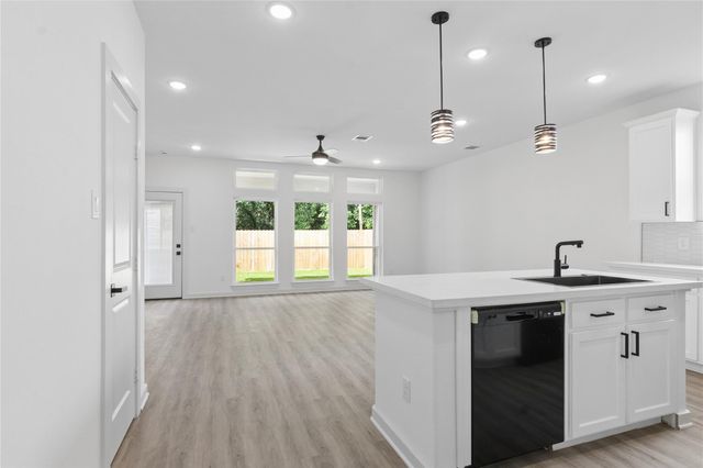 3124 Dawson Lane, Houston, TX 77051