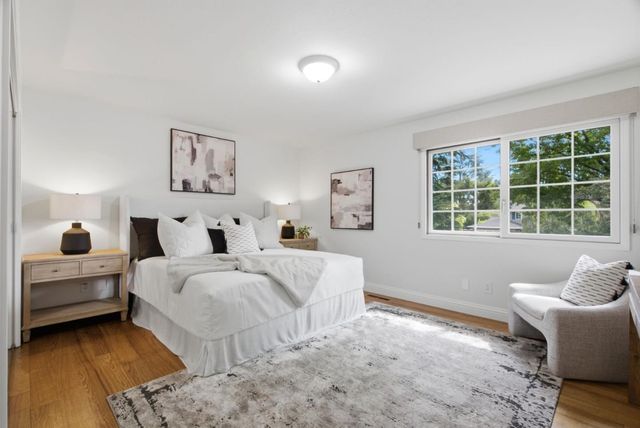 1020 Via Del Pozo, Los Altos, CA 94022
