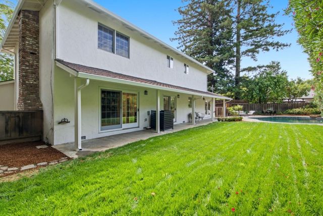 1020 Via Del Pozo, Los Altos, CA 94022