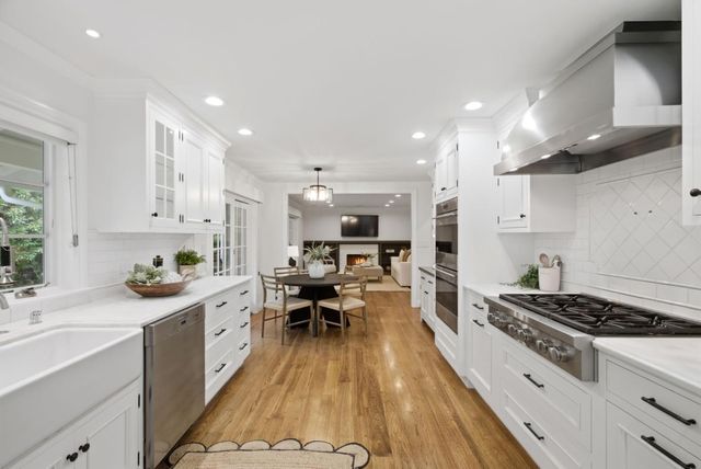 1020 Via Del Pozo, Los Altos, CA 94022