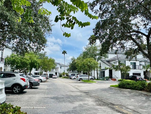 771 SW 148th Ave 1313, Sunrise, FL 33325