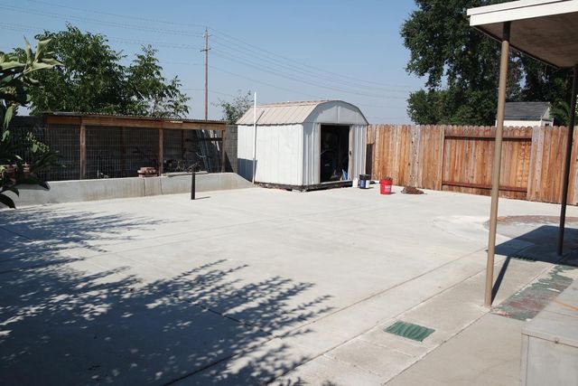 8745 Spruce Ridge Way, Antelope, CA 95843