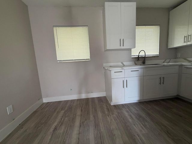 1437 NW 10th Place, Fort Lauderdale, FL 33311