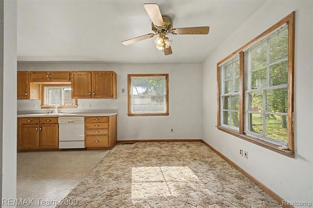9415 Tobine Street, Romulus, MI 48174