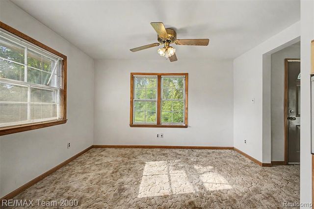 9415 Tobine Street, Romulus, MI 48174