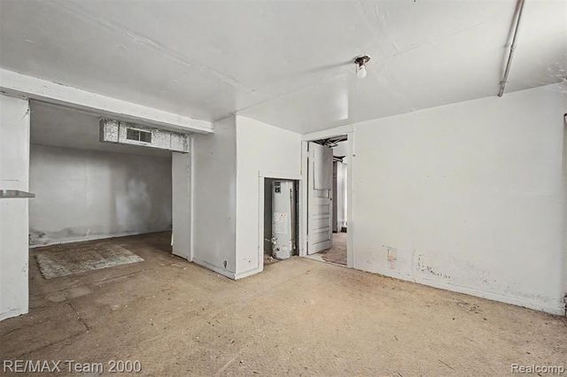 9415 Tobine Street, Romulus, MI 48174