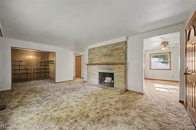 9415 Tobine Street, Romulus, MI 48174