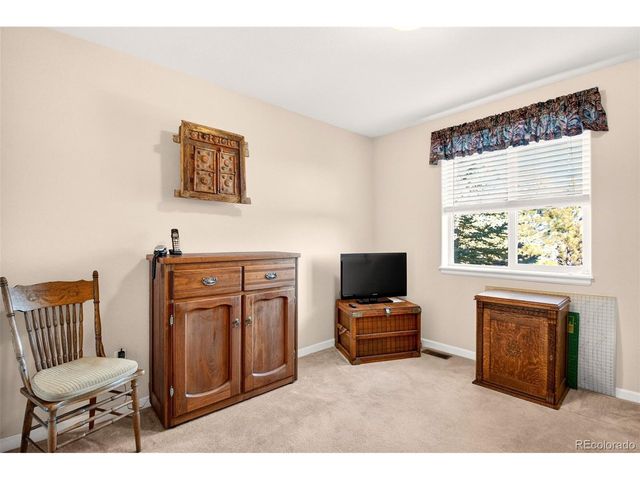 11170 Grizzly Ln, Peyton, CO 80831