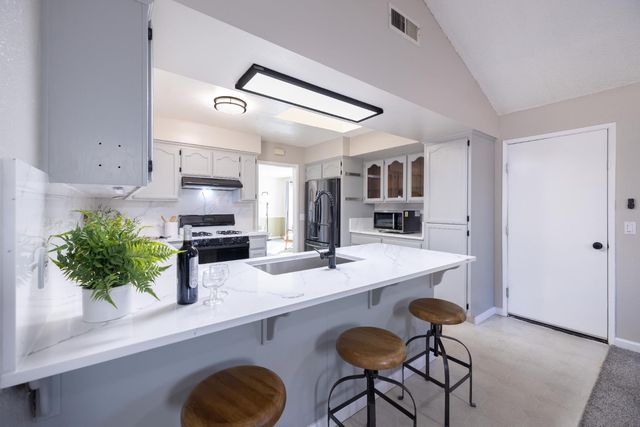 5209 Bootjack Dr, Sacramento, CA 95842