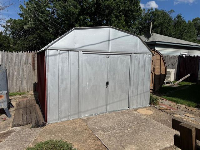 6207 NW 34th Street, Bethany, OK 73008