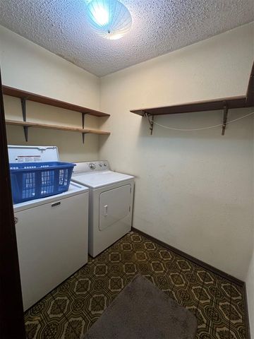6207 NW 34th Street, Bethany, OK 73008