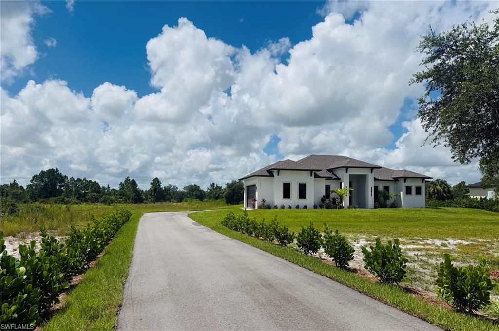3672 68th AVE NE, NAPLES, FL 34120 — photo 2