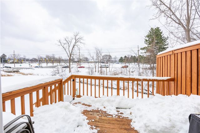 7 Old Pine Lane, Greece, NY 14615