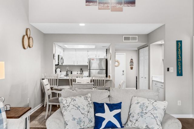 501 Maison Dr Apt C15, Myrtle Beach, SC 29572