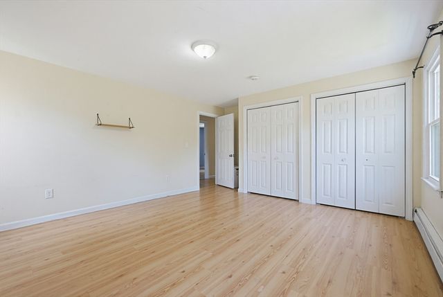 2 Mayflower Circle, Shrewsbury, MA 01545