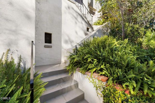 1335 Indiana Avenue, South Pasadena, CA 91030